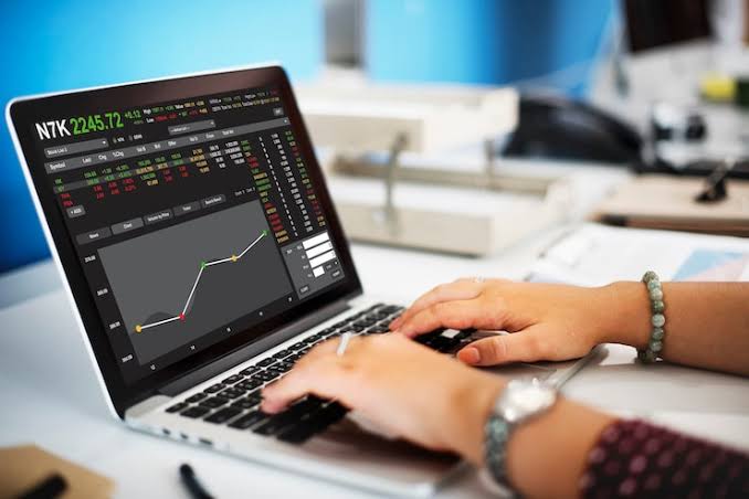Finlogixx.com verbessert die Trading-Effizienz in Phasen hoher Marktvolatilität